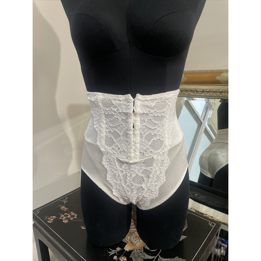 vintage Victoria's liquid secret second skin satin Shape Wear waist Lace size M
